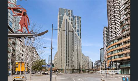 705w/888 Collins Street, Docklands, Vic 3008 .